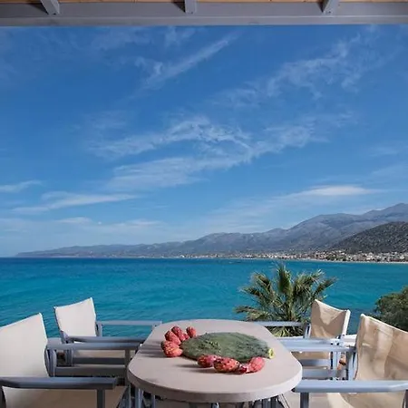 Skajado Hotel 3*