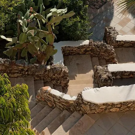 Hotel Skajado