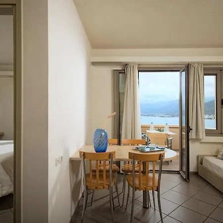 Hotel Skajado 3*